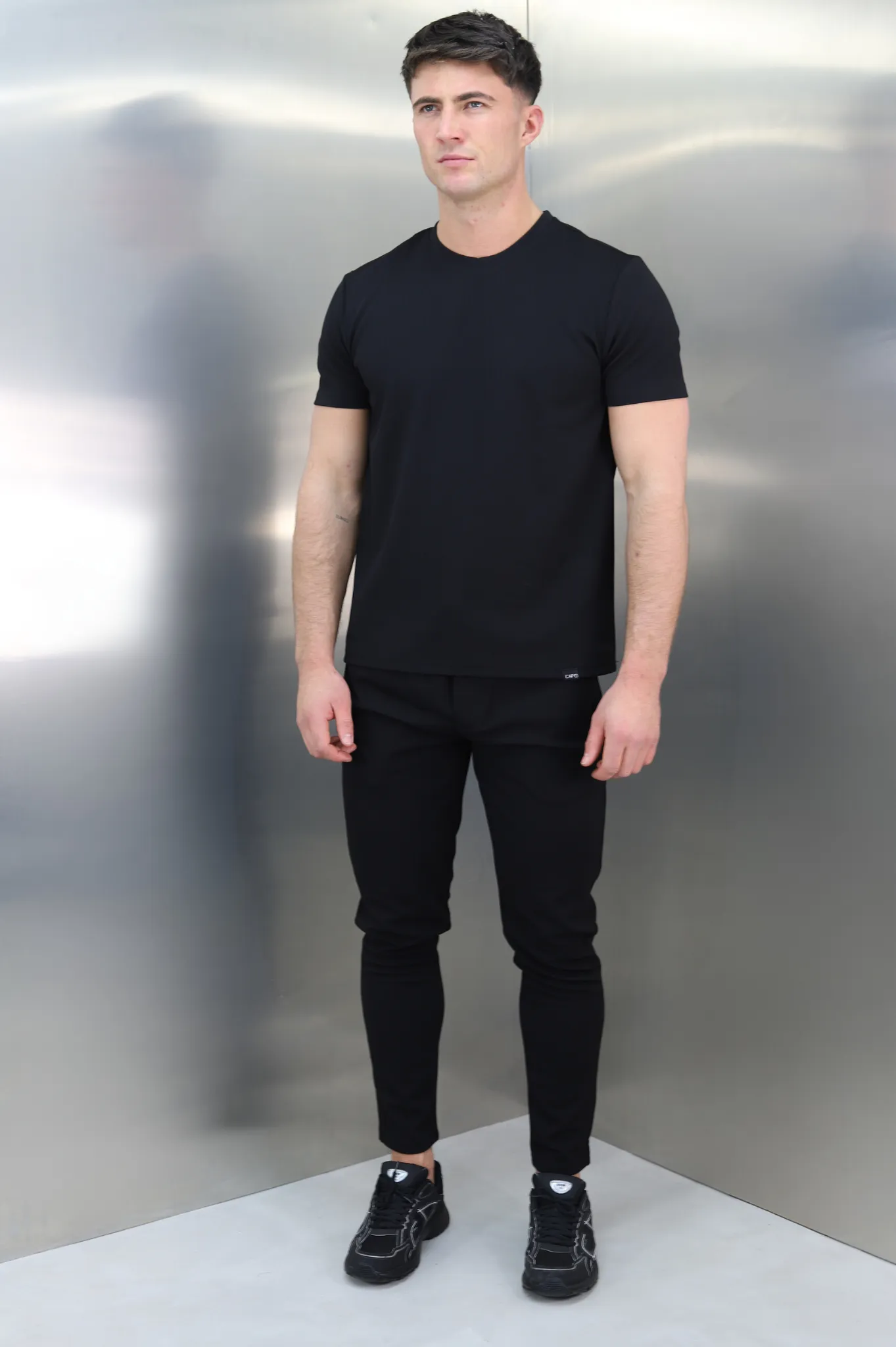 Capo TWIST T-Shirt - Black