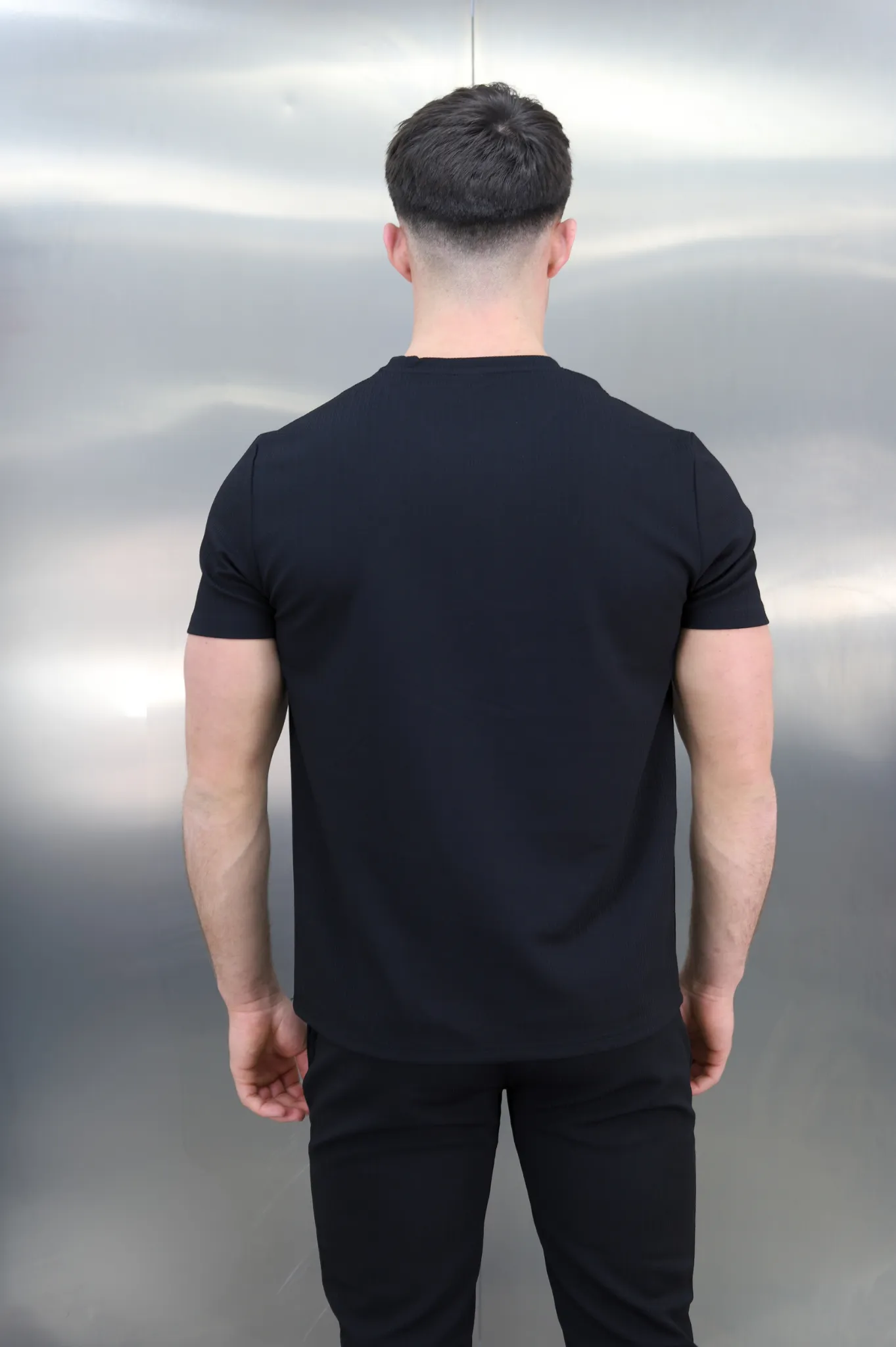 Capo TWIST T-Shirt - Black